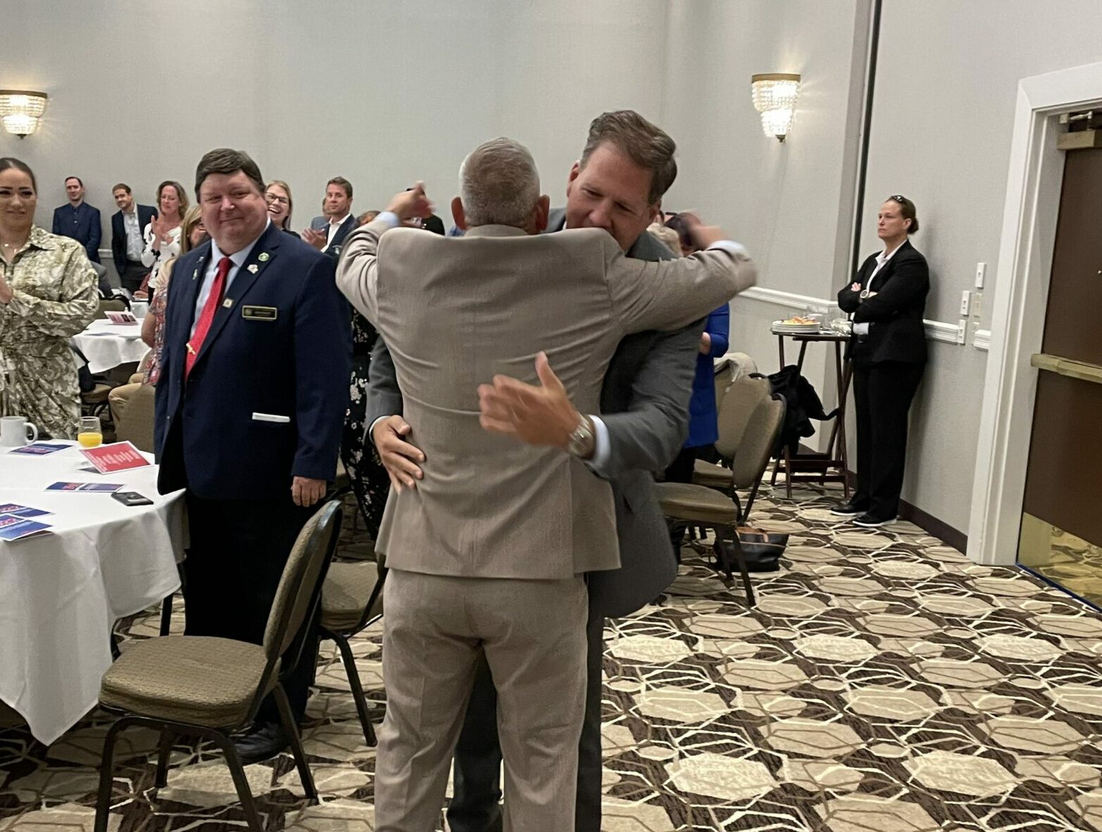 Nhgop Hugs It Out At Unity Breakfast Nh Journal 2361