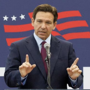 In NH, DeSantis Touts Work Requirements for Welfare in Economic Plan