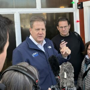 After Predicting Haley ‘Landslide’ in NH, Sununu Ready to Settle for ‘Strong Second’