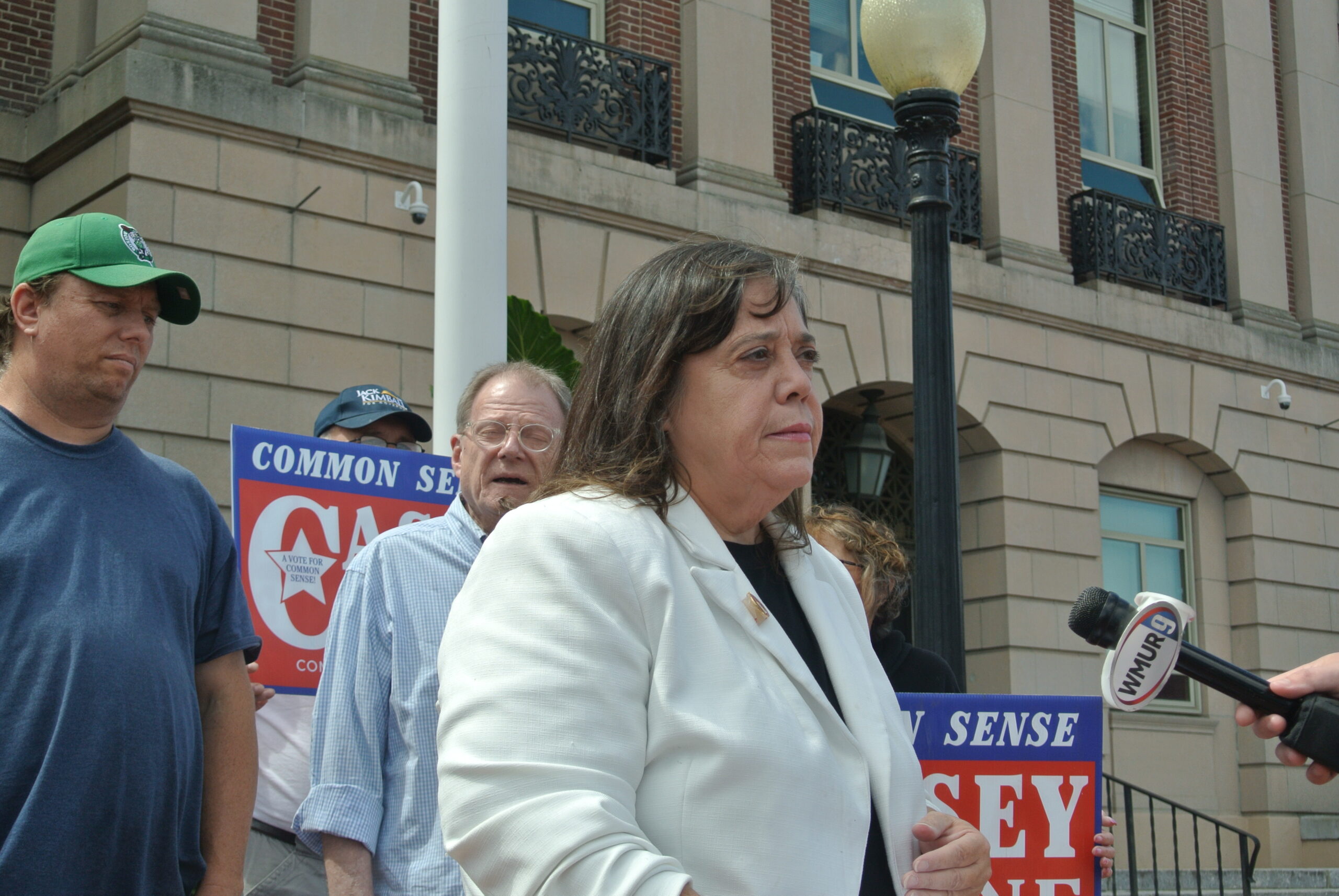 Airtag Tech takes the classic story of stolen campaign signs in NH-02 to a new level