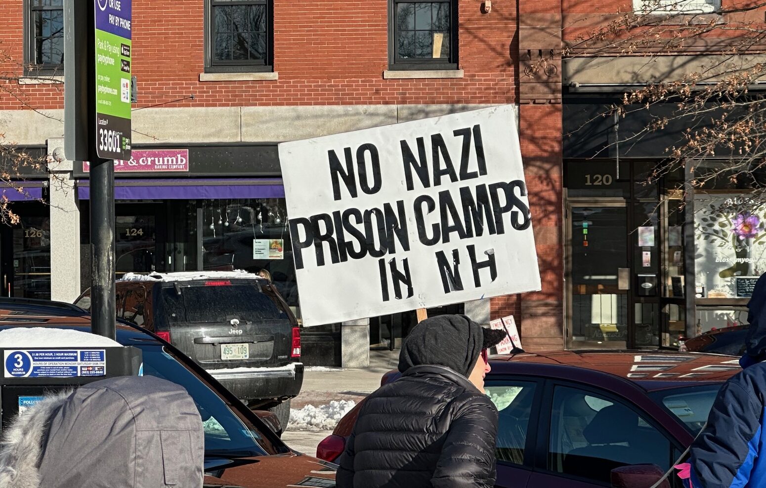 ICE Arrests in Maine Ignite Democratic Backlash, Unfounded Rumors in NH