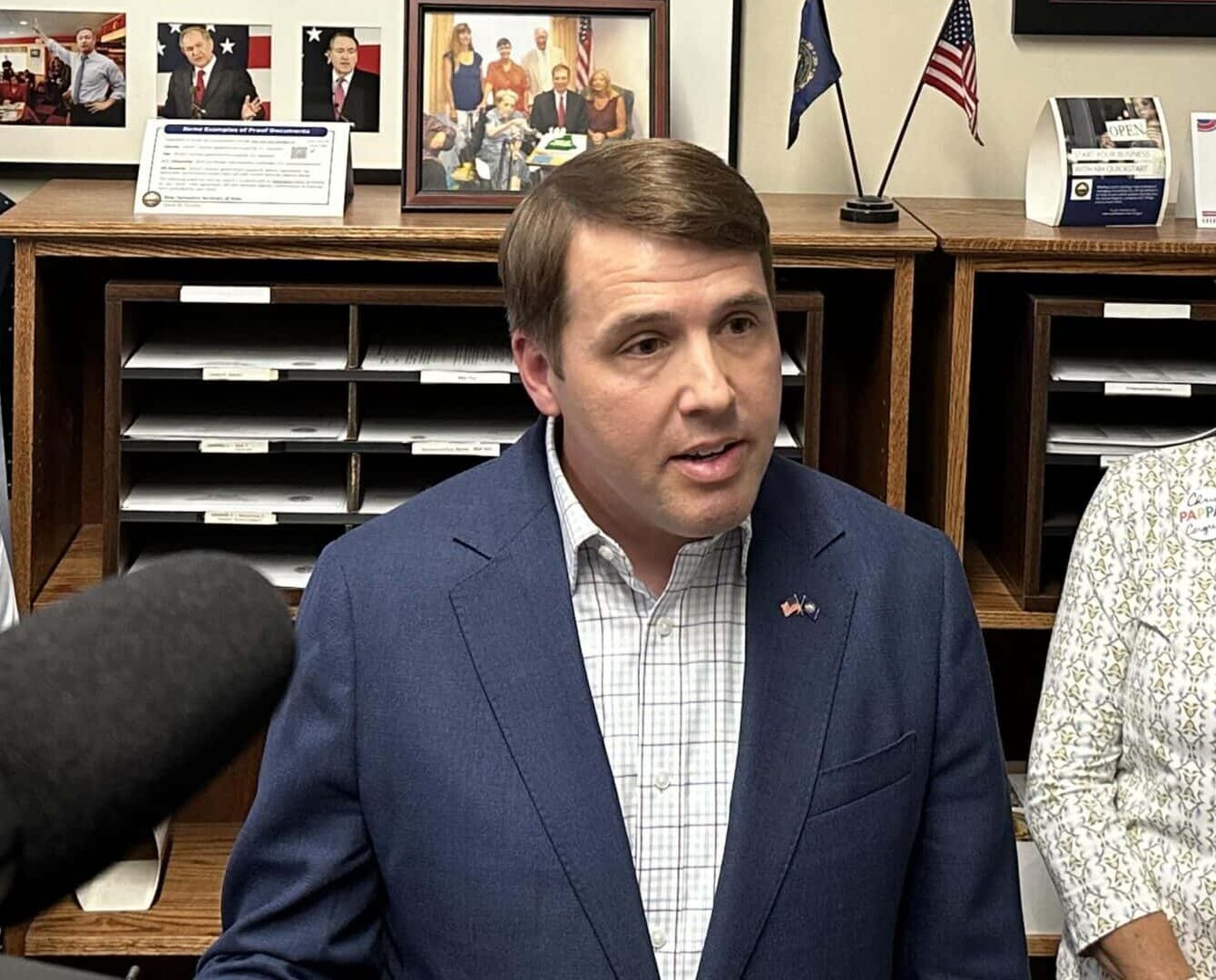 Pappas Files for Senate Seat, Won’t Say if Platner Is Fit to Serve